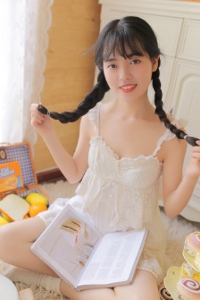 女生呵啊呵啊呵啊叫什么歌